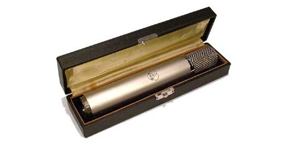 AKG C12